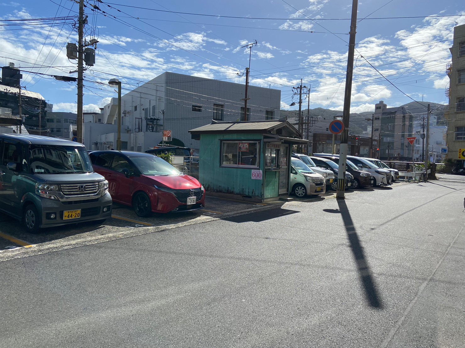 奄美市屋仁川駐車場